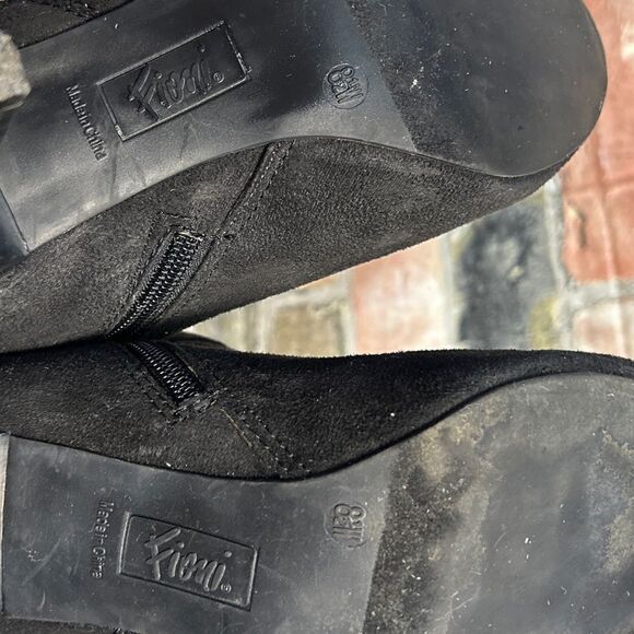 5 for $25🔥Fiona Black Heeled Booties Size 8 1/2 - Picture 5 of 7